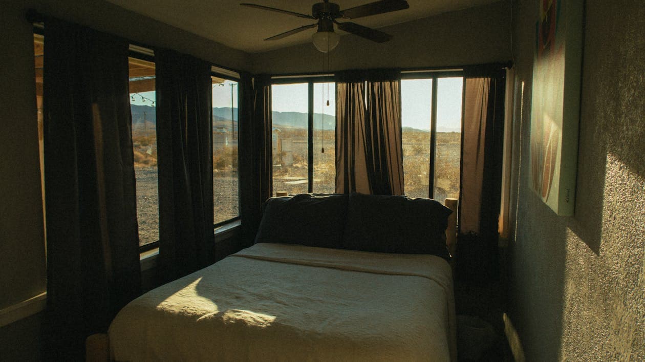 How Long After Painting Can You Sleep in a Room?